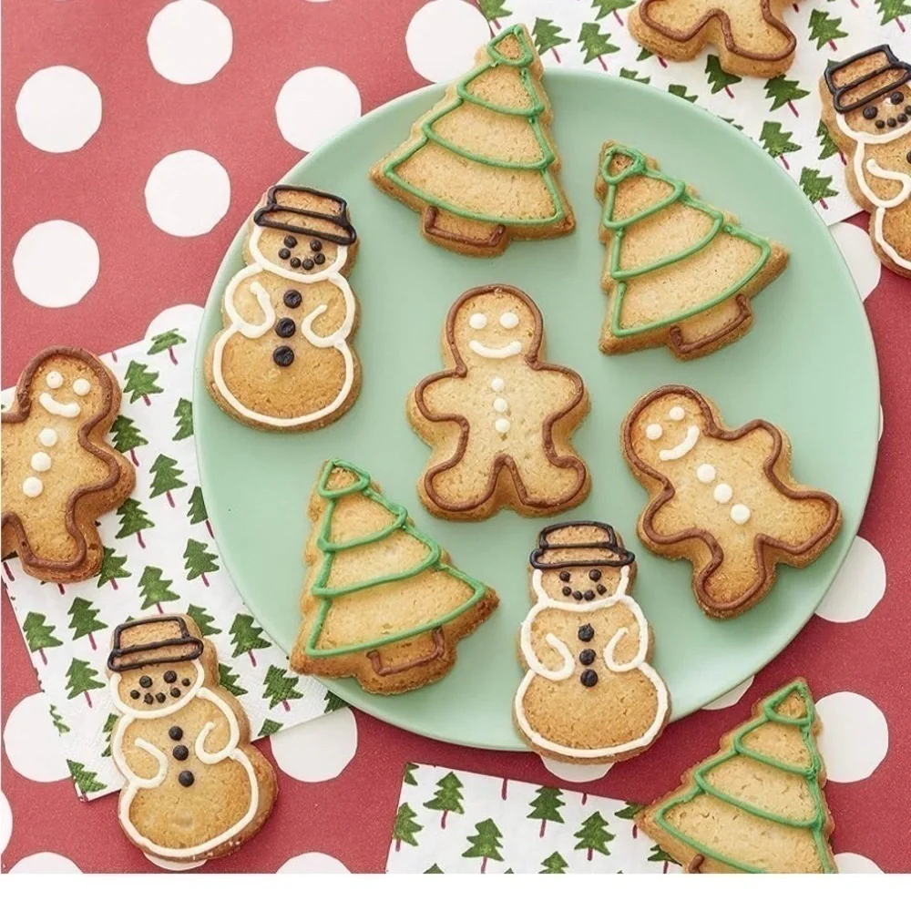 Wilson Preformed Cookie Bakeware - Christmas - Winter - Gingerbread, Tree, Star